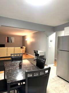 Spacious Downtown 3BR Home, 4bds - Yellowknife - 6