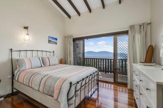 Barrels Beach House, 28 Dulconghi Street - Crescent Head - 6