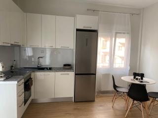 Agias Sofias Svolou Center 2 - 5