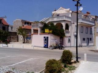 Apartments by the sea Jezera, Murter - 22632 - Jezera - 0