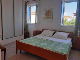 Apartments by the sea Jezera, Murter - 22632 - Jezera - 1