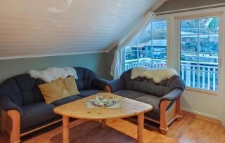 3 Bedroom Cozy Home In Lepsøy - Lepsøy - 2