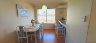 Beach Apartment#2 for 2 ADULTS ONLY, self-contained - Singleton - 5