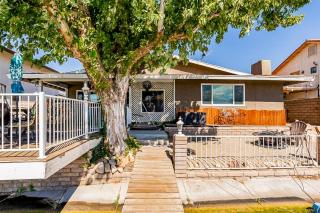 Lake Life Home - Victorville - 2