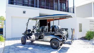 NEW Listing! 4 BR/ 3.5 BA, SLEEPS 10, HEATED SALT WATER POOL - 9