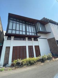 Gateway House - Chiang Mai - 0