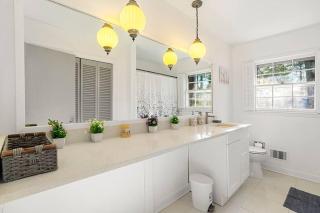 4-Bed 2-Bath Pet Friendly Home in Stonecrest - Lithonia - 2