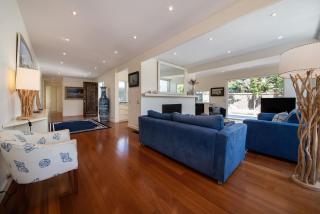Skomer House Portsea with gas heated pool. Steps to beach and Portsea Pub - Portsea - 4