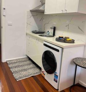 Great value studio + convenient location - Sydney - 4