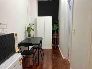 Great value studio + convenient location - Sydney - 1