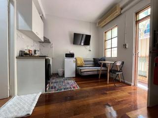 Comfortable Studio+free parking for small car - Sídney - 8