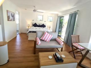 Seashells Pottsville Walk to Beach, Lagoon, Cafes - 4