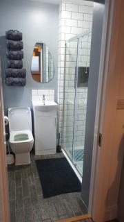 Connemara Lake View Apartment - Camus Eighter - 7