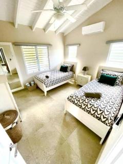 New* Tropical Modern Townhouse in SXM - Simpson Bay - 2