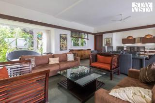 StayVista's Oceanic Retreat - Beach-View Villa with Outdoor Pool, Lawn & Indoor-Outdoor Activities - Alibaug - 6