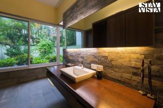 StayVista's Oceanic Retreat - Beach-View Villa with Outdoor Pool, Lawn & Indoor-Outdoor Activities - Alibaug - 2
