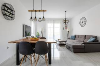 La Terrazza * * * *City Center Lux New Apt+Parking (Self check-in) - Pula - 0
