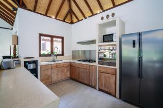 Villa Cira - 5 Bedrooms Private Villa Next to Seminyak - Seminyak - 5