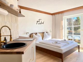 Best Butler Lovebirds I Küche I Parken I Bergblick I Seenähe - Füssen - 0