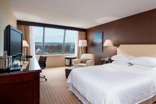 Sheraton Hotel Newfoundland - St. John's - 2