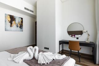 Simply Comfort Vacation Homes Rental Spacious Apts in J One Canal Views Quiet & Central - 3