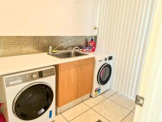 Seashells Pottsville Walk to Beach, Lagoon, Cafes - 6