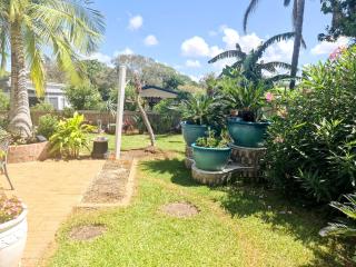 Seashells Pottsville Walk to Beach, Lagoon, Cafes - 1