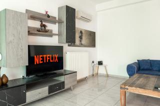 King home Larissa city - 7