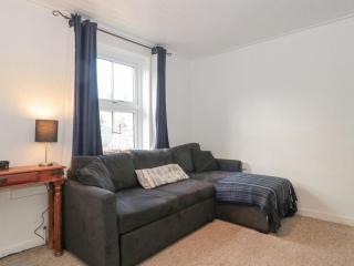 Stones Throw - Lymington - 8