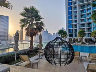 Studio Apartment in DAMAC Maison Prive Businessbay - Dubai Canal View - Dubai - 1