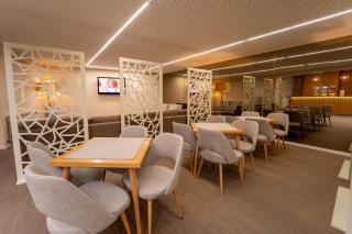 Adelaide Hotel - Geres - 2