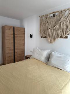 MEVI Apartments - Naxos Chora - 9