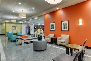 Drury Inn & Suites Phoenix Chandler Fashion Center - Chandler - 4