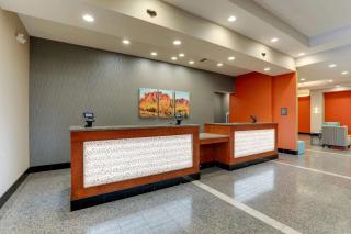 Drury Inn & Suites Phoenix Chandler Fashion Center - Chandler - 3