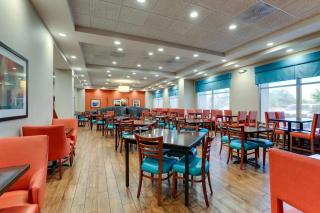 Drury Inn & Suites Phoenix Chandler Fashion Center - Chandler - 2
