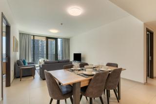 Chic 2BR in BVLD Heights, Walk to Top Attraction - Allsopp&Allsopp - Dubai - 5
