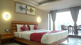 Hotel Apollo Grand - Guwahati - 8