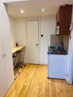 F5- Mezzanine Studio fits 3 Near Paddington - Londres - 2