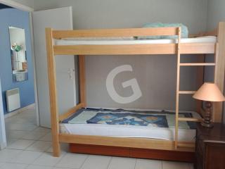 Maison à 150m de la plage du Rocher, 4 pers, terrasse, garage, parking privé, à Longeville sur Mer - FR-1-357-321 - Longeville-sur-Mer - 2