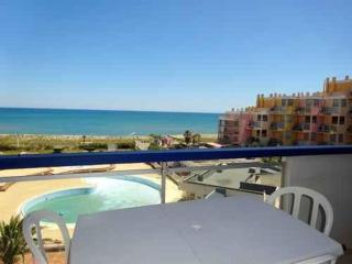 Appartement 2/3 pièces avec piscine, tennis et parking privé, proche commerces - FR-1-782-43 - 4