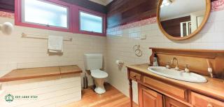 The glen best family living 5 bed room with kids - 2