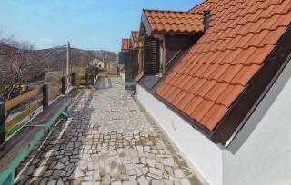 Lovely Home In Gornji Lopci With Wifi - 3