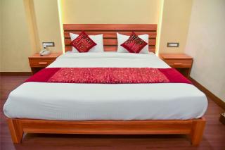 Hotel Apollo Grand - Guwahati - 5