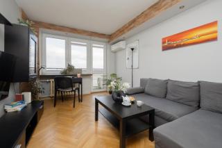 Salezego Apartment near PGE Narodowy Warsaw by Noclegi Renters - Warsaw - 9