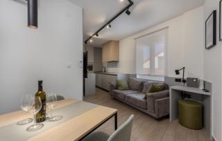 Stunning Apartment In Novi Vinodolski With Wifi - 9