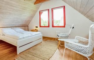 2 Bedroom Lovely Home In Rowy - 3