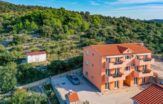 Two-Bedroom Apartment In Sevid - 4