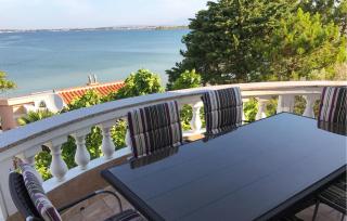 Amazing Apartment In Privlaka - Privlaka - 4