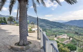 Amazing Apartment In Tusa With Wifi - Tusa - 9