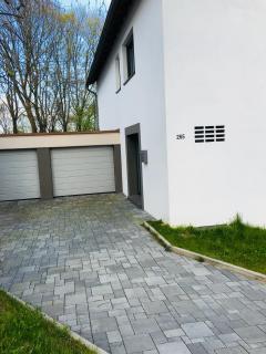 Modernes Ferienhaus mit 2 Balkonen, Terrasse und Garten ! - Bochum - 7